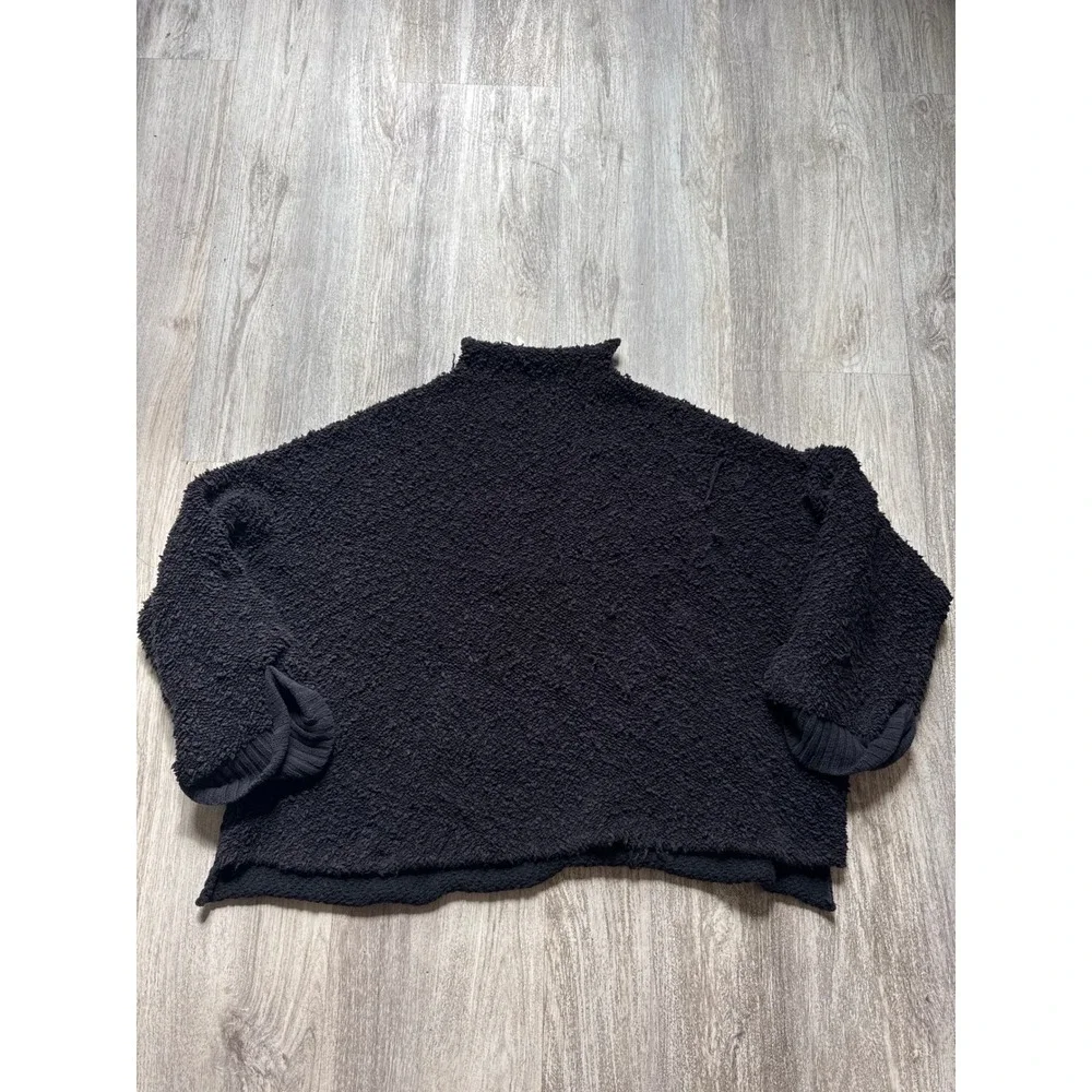 Free People Found My Friend Black Boucle Oversized Sweater‎ Womens Size Small